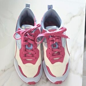 Puma Retro Multicolor Sneakers